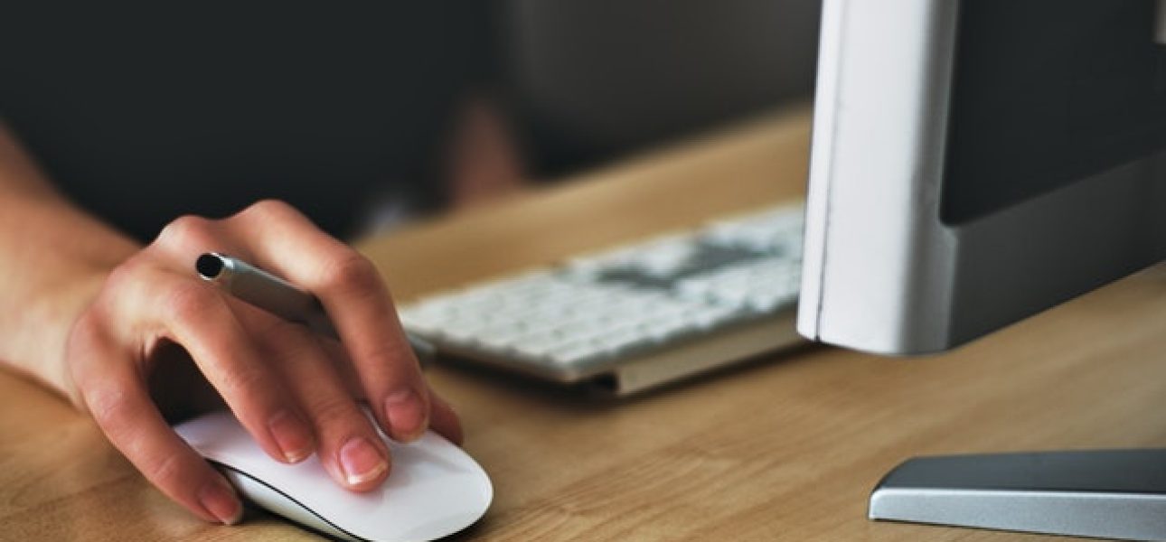 apple-business-computer-connection-392018