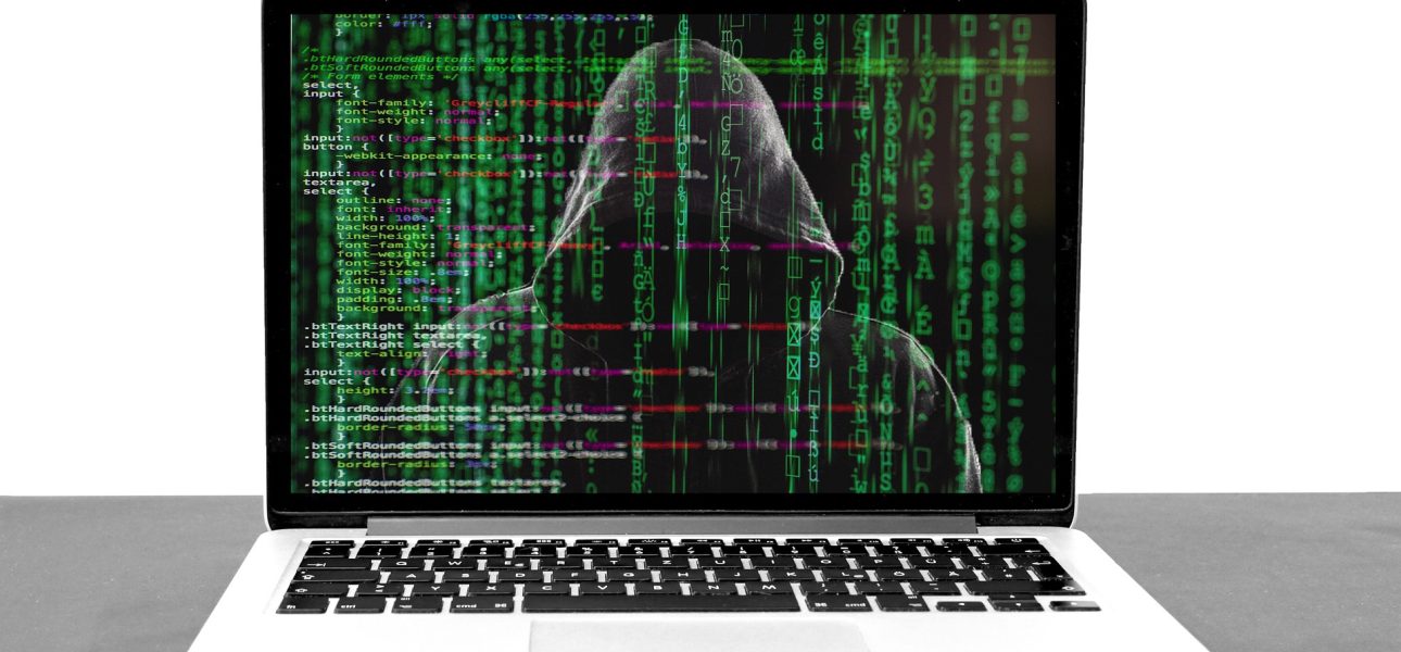 hacker-5332676_1920