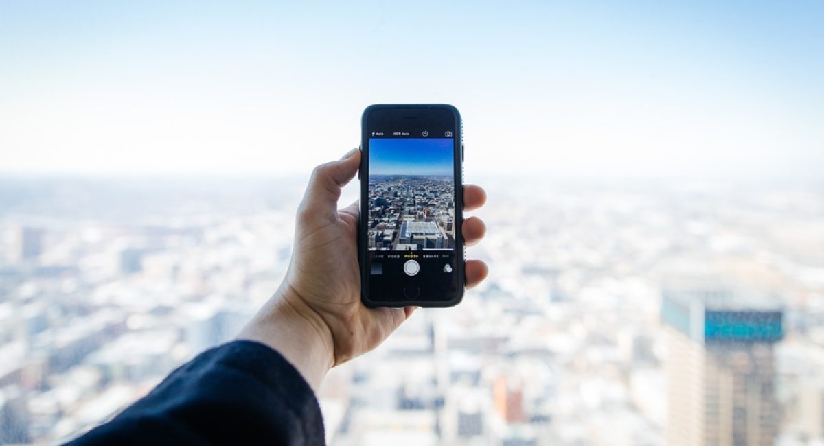 Do I Need To Make My Website Mobile Friendly? | AIA Online Marketing