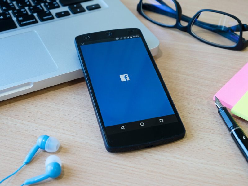 What Is The Best Strategy To Test New Products On Facebook Ads? | AIAD